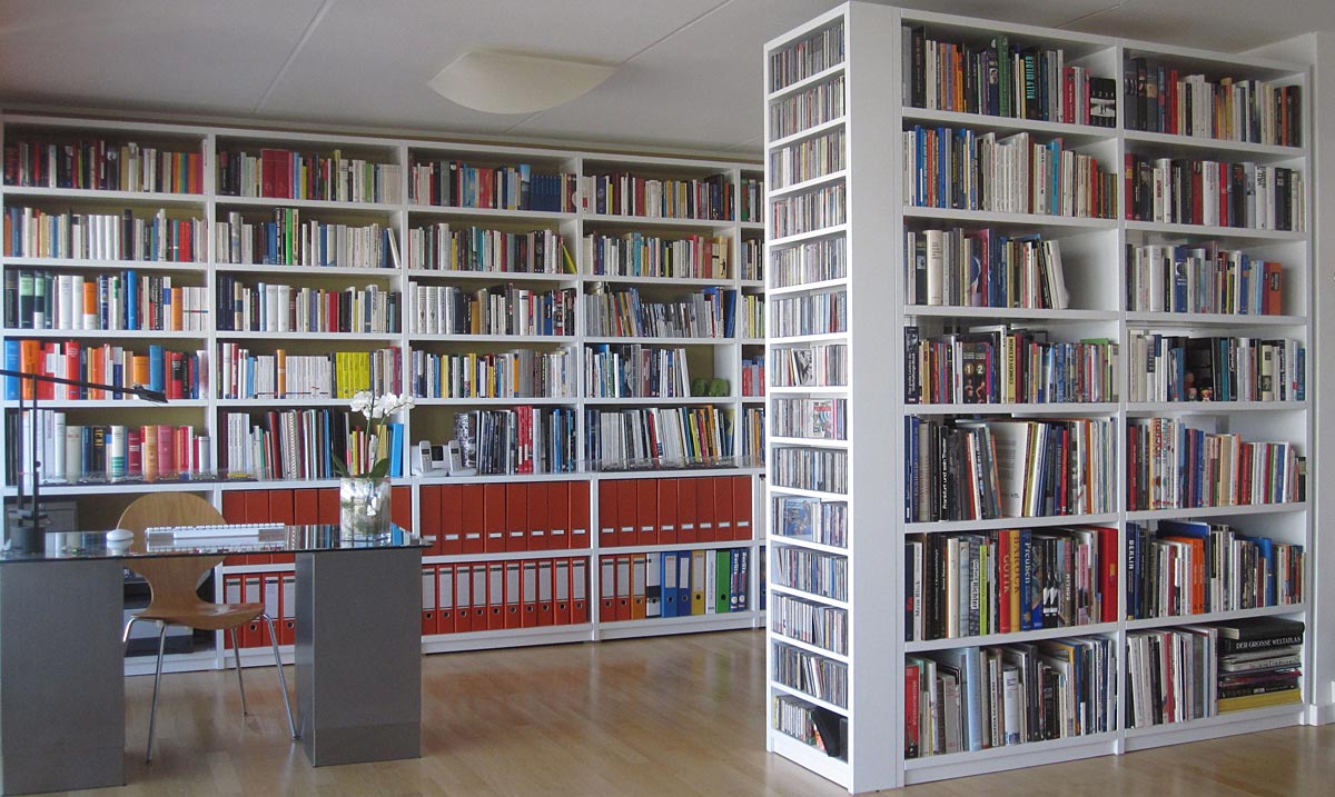 Bibliothek - Tischlerei Jens Frohner aus Berlin-Köpenick - Möbeltischler, Fenster, Türen, Regale, Schränke, Denkmalschutz