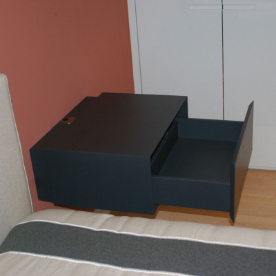 schubladenkasten-nachtttisch-tischlerei-frohner-berlin-koepenick-moebeltischer-moebelbau.jpg