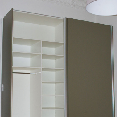 schiebetuerenschrank-tischlerei-frohner-berlin-koepenick-moebeltischer-moebelbau-02.jpg